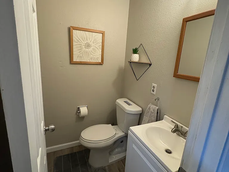 803 S Wyoming Ave — Photo 16