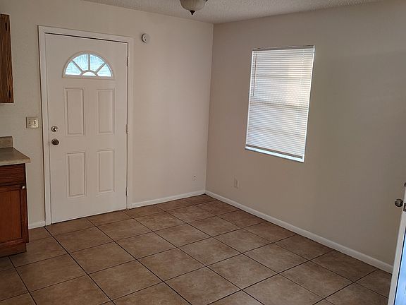 5th image of 2614 E 21st Ave #0