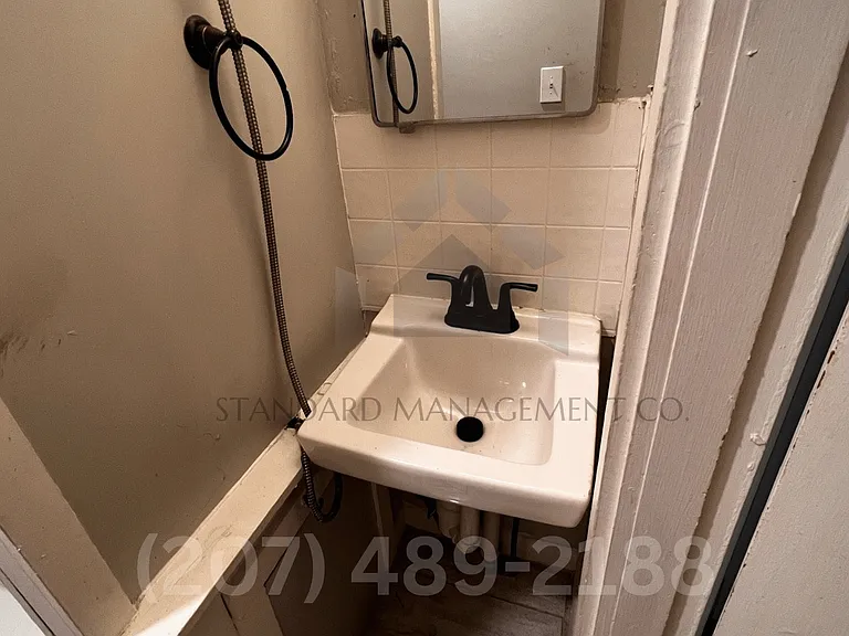 39 High St #1 — Photo 10