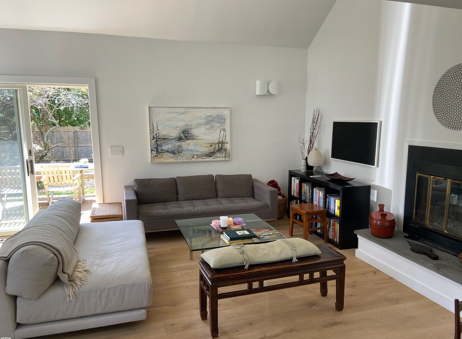  Living room.
