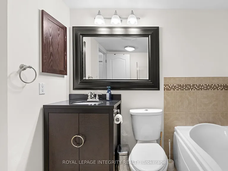 1589 Saint Bernard St #503 — Photo 28