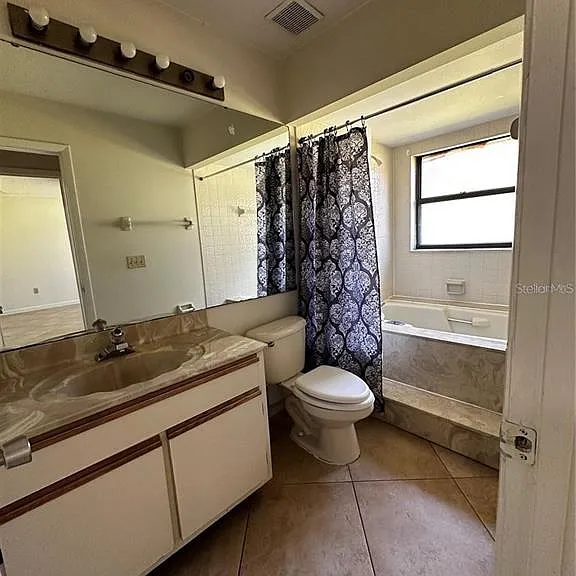 3100 S Semoran Blvd #11 — Photo 13