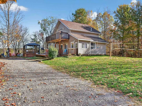 1073 Freeman Ln, Central Frontenac, ON K0H 1T0