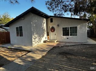 2111 23rd St, Bakersfield, CA 93301