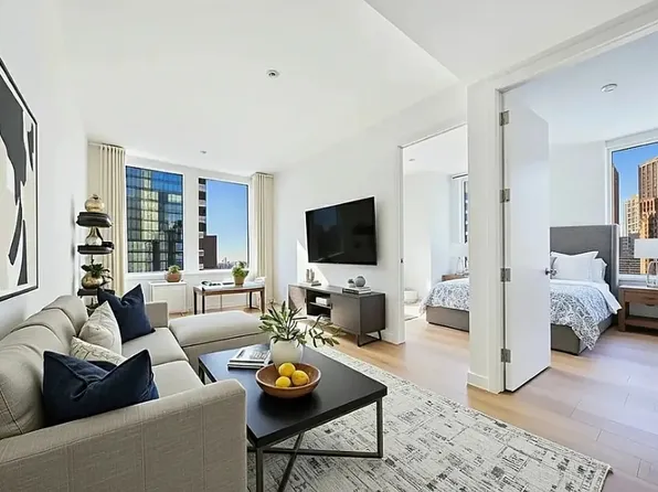 160 Water St, New York, NY