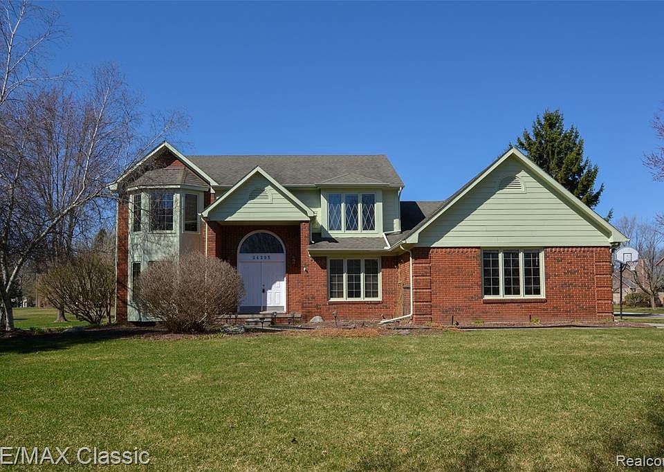 1st image of 24295 Warrington Ct