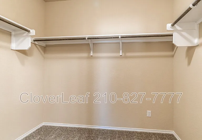 2416 Marty Way — Photo 27