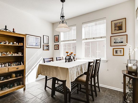 4th image of 10582 Parkington Ln Unit 37A