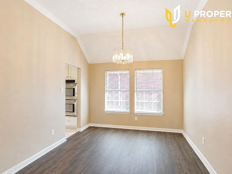 5605 Belle Chasse Ln — Photo 13