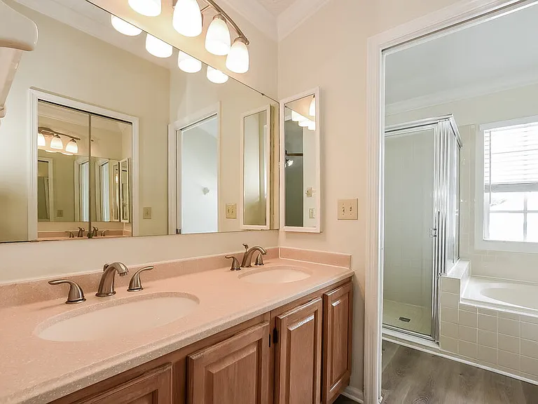 1412 Oberlin Ter — Photo 13