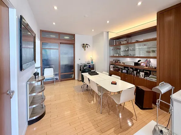 3 Hanover Sq APT 10G, New York, NY 10004