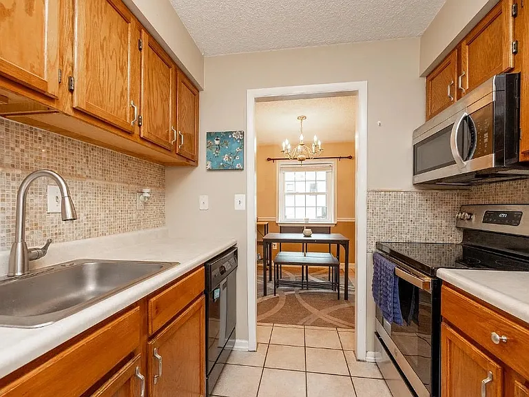 3015 Valley Dr #3015 — Photo 1