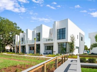 1814 Mondrian Cir, Winter Park, FL 32789