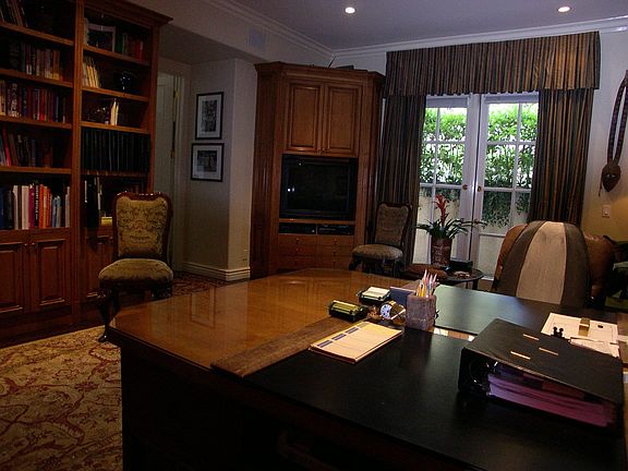 3rd image of 11500 San Vicente Blvd APT 220