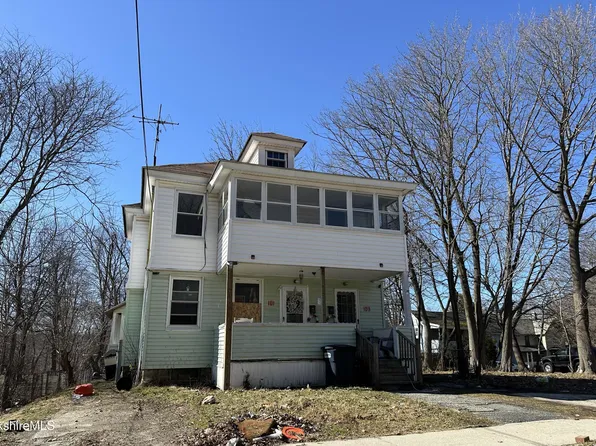 101 Daniels Ave, Pittsfield, MA 01201