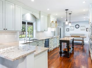 13590 SW 67th Ct, Pinecrest, FL 33156