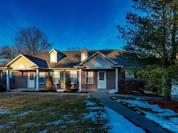 138 Ridge Dr, Oxford, OH 45056