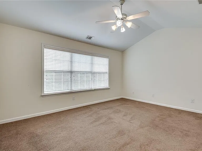 1684 Northgate Mill Dr — Photo 27