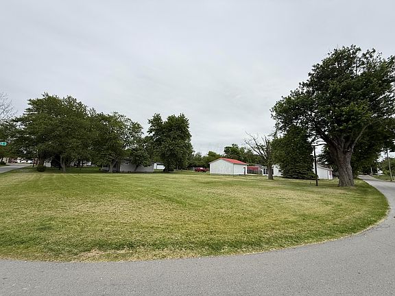 3rd image of 0 West St