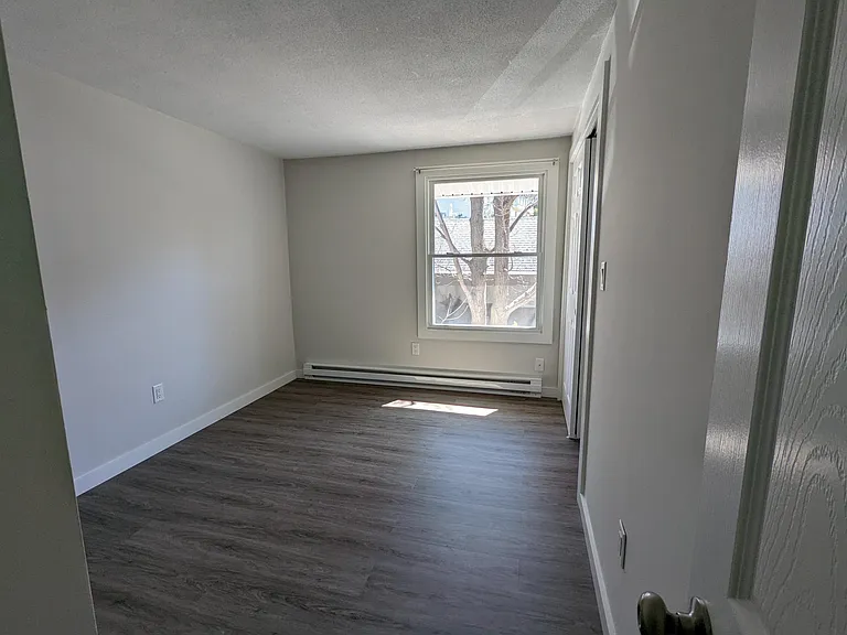 562 S Willard St — Photo 30