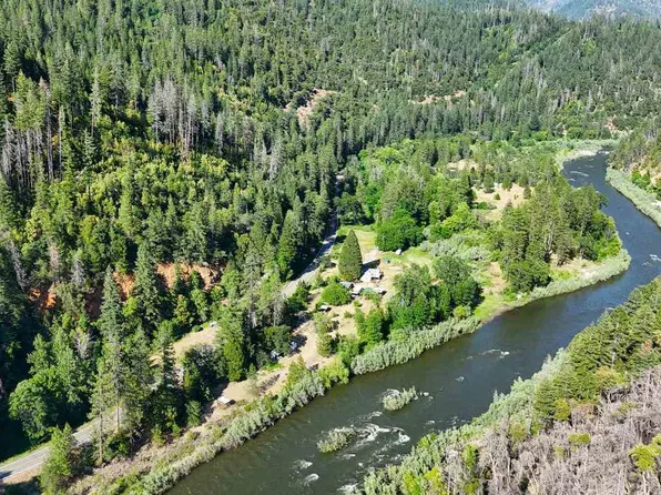 50721 Saint Hwy #96, Seiad Valley, CA 96086