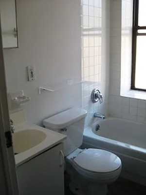 Rented by Cooper & Cooper Real Estate | media 12