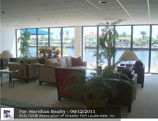 3rd image of 5100 Dupont Blvd APT 5J