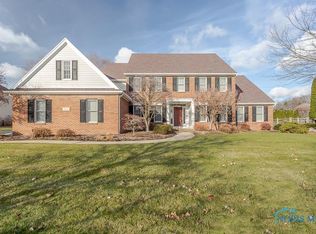 7432 Scandinavia Dr, Maumee, OH