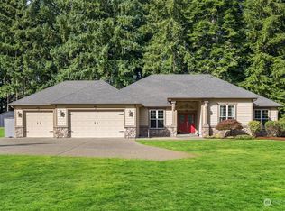 5549 Meadowood Ln NE, Olympia, WA