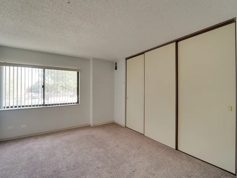 1800 Huntington Blvd #206 — Photo 10