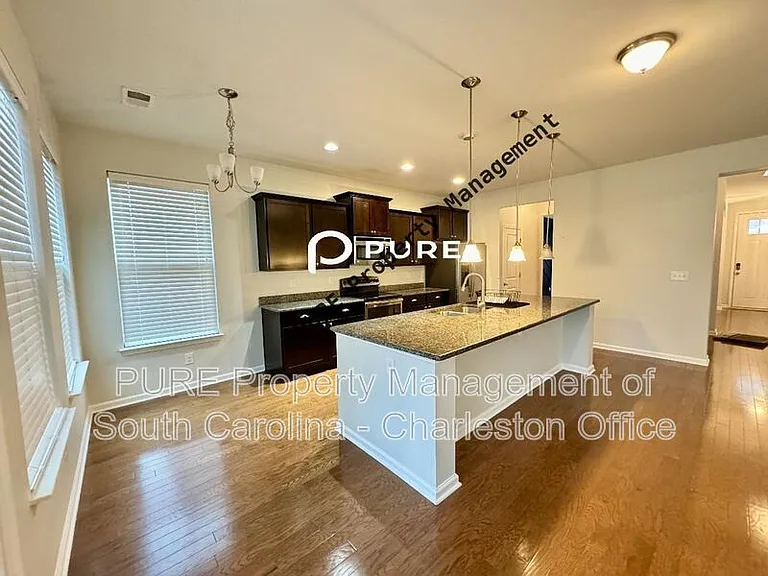154 Hickory Ridge Way — Photo 6