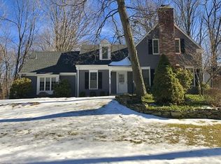 40 Whippoorwill Ln, Sparta, NJ 07871