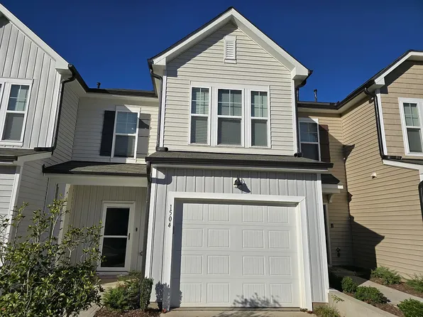 1504 Smoky Mountains St, Durham, NC 27713