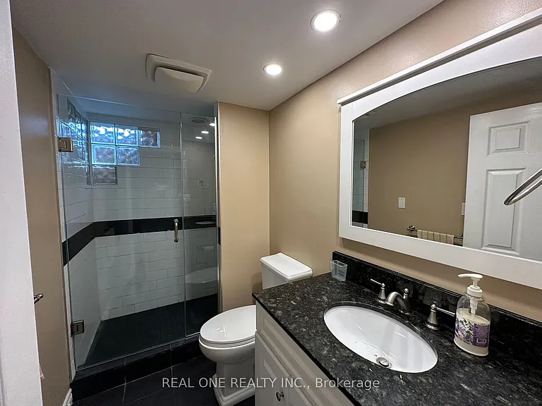 3944 Glamis Ct — Photo 22