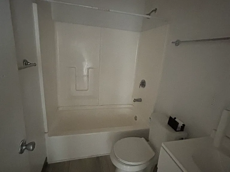 5252 Pine Tree Ln #1&2 — Photo 10