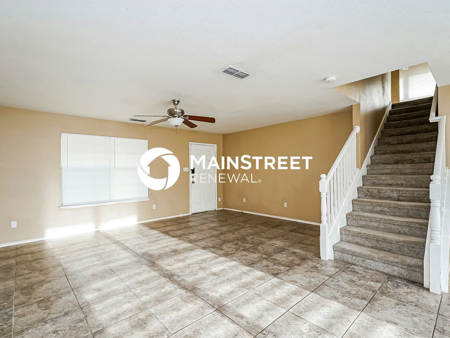 148 Centennial Pl — Photo 4