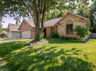 856 S Long Dr, Springfield, MO 65802