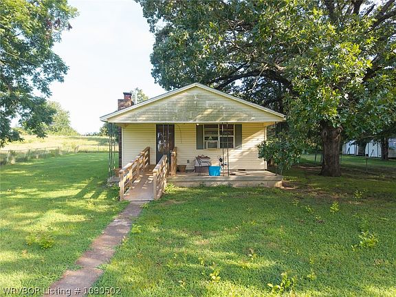 2nd image of 18719 Greenwood Rd
