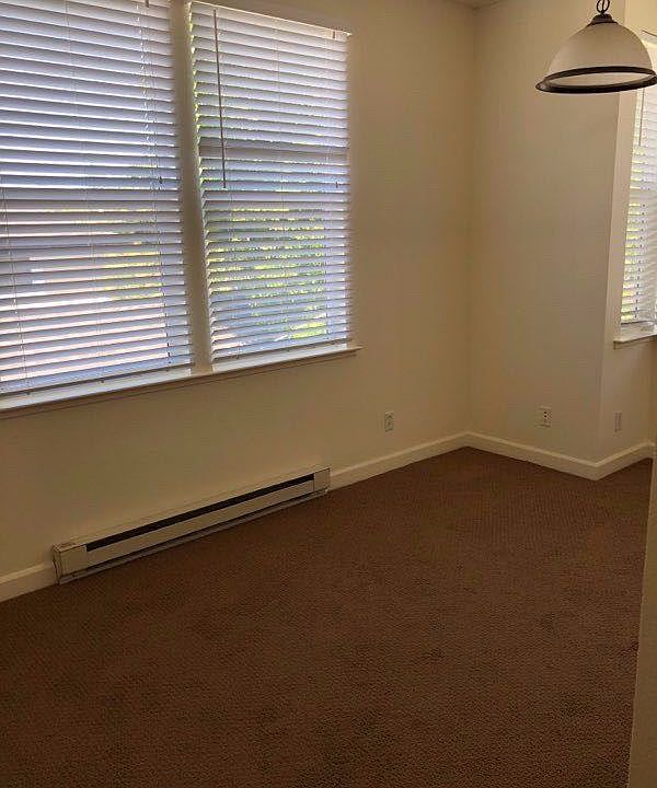 2nd image of 205 Maple St #10
