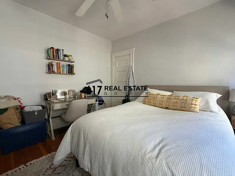 10 Dickson St — Photo 13