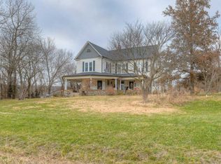 10536 Lime Kiln Dr, Neosho, MO 64850