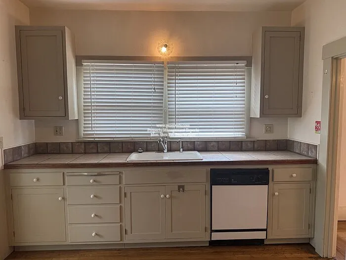 651 Bedford Rd — Photo 9