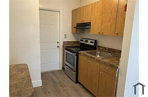 223 SW 3rd Ct Photo 1