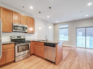 1014 S 19th St #A, Philadelphia, PA 19146