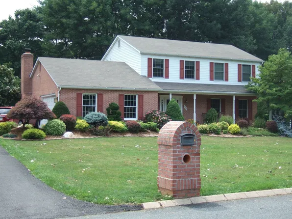 1308 Stonewall Ln, Fallston, MD 21047