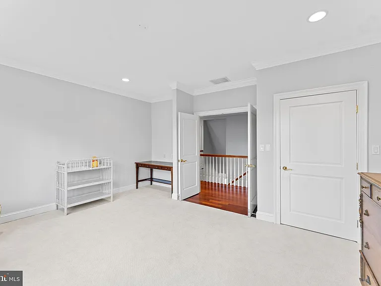 8541 Old Dominion Dr — Photo 76