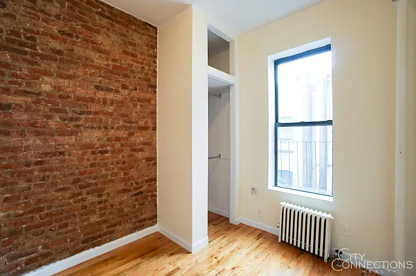 Rented by City Connections Realty | media 26