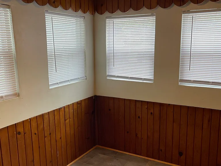 618 E Court St #1 — Photo 7