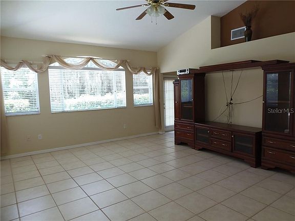 3rd image of 4611 River Overlook Dr
