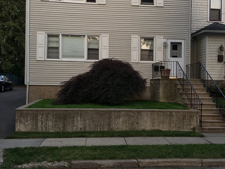 128 2nd Ave — Photo 15